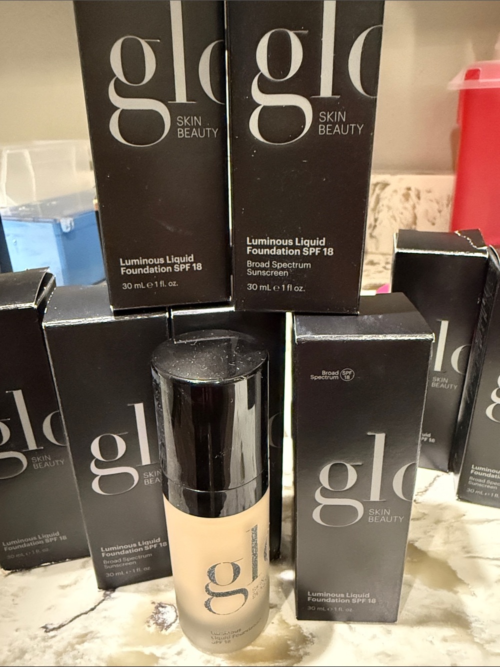 Glo Skin Beauty Luminous Liquid Foundation — Cream Shade- Alabaster